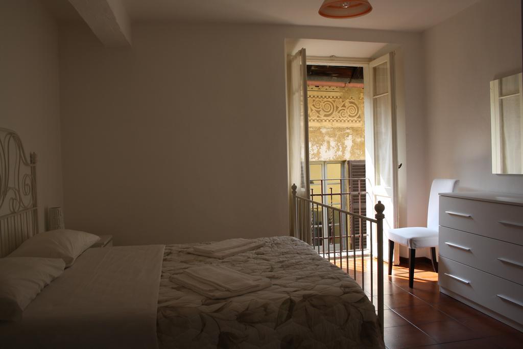 Hotel Vapore Торно Екстериор снимка
