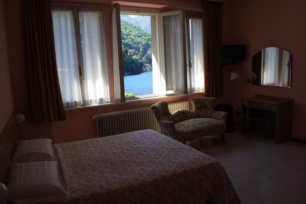 Hotel Vapore Торно Екстериор снимка